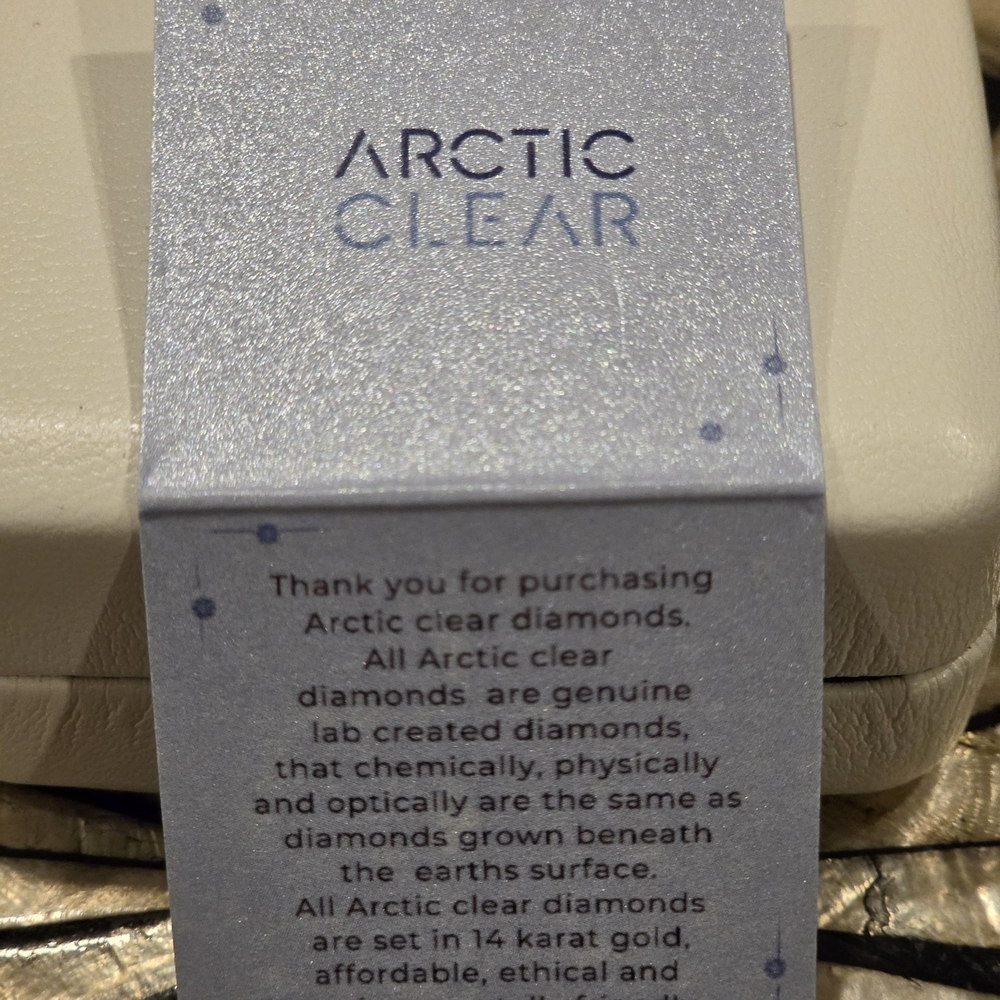 Genuine 1 Carat Diamond Solitaire Stud Earings Set In 14K White Gold - Picture 5 of 7